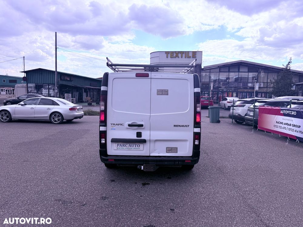 Renault Trafic 2.0 Blue dCi 146 Furgon Cabina Dubla L2H1 Authentique - 9