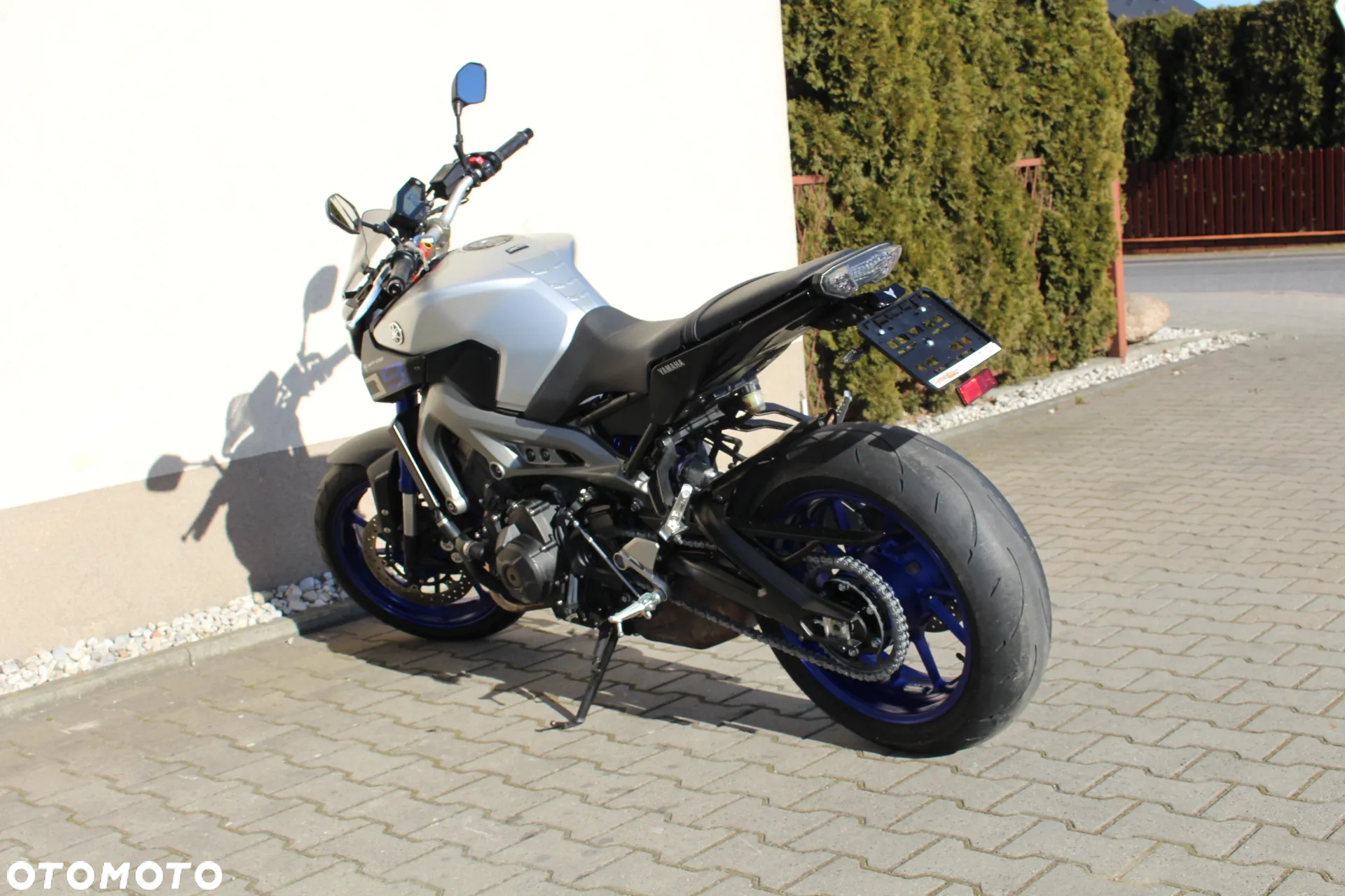 Yamaha MT - 13