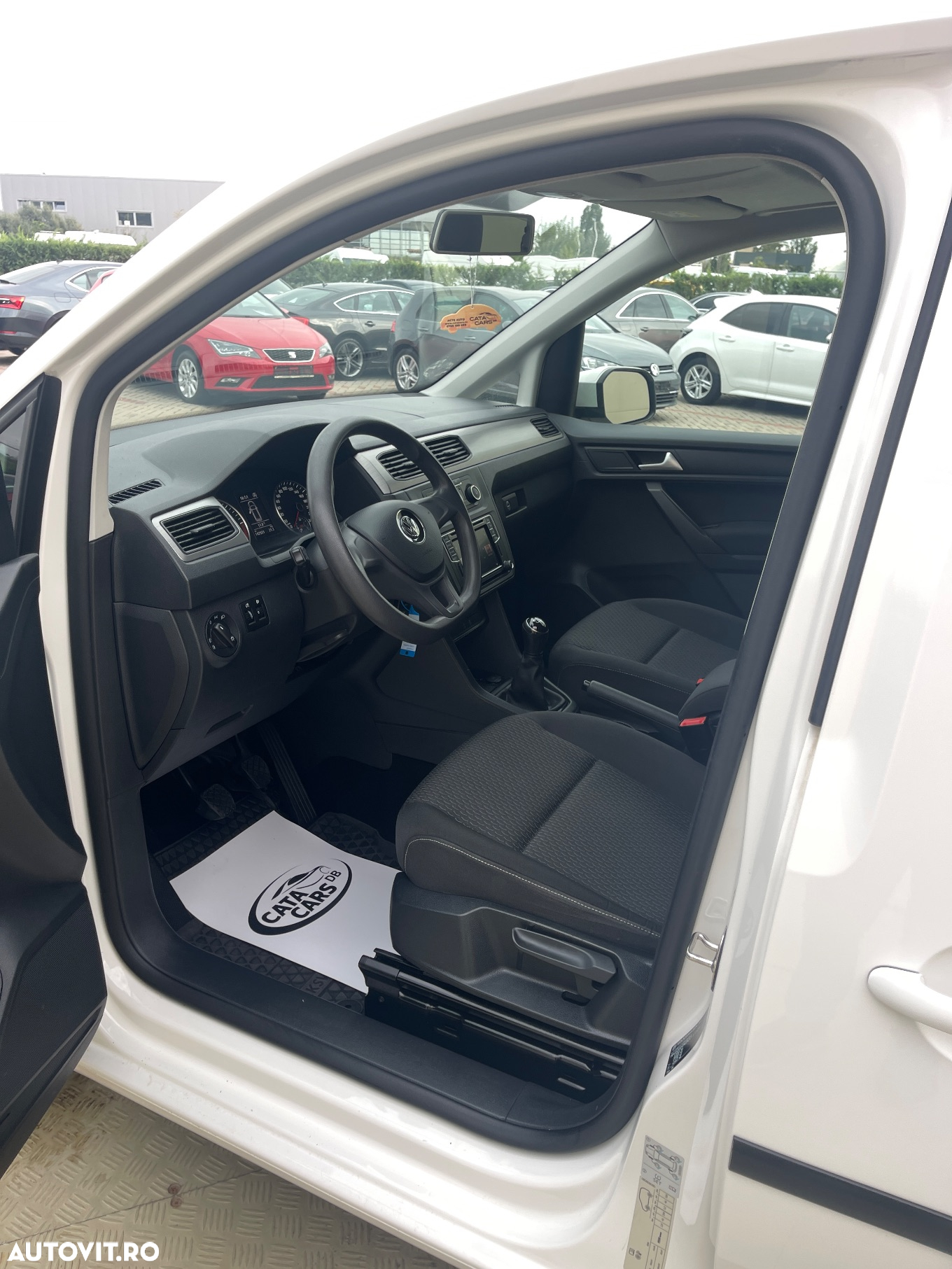 Volkswagen Caddy 2.0 TDI (7-Si.) Maxi Trendline - 28