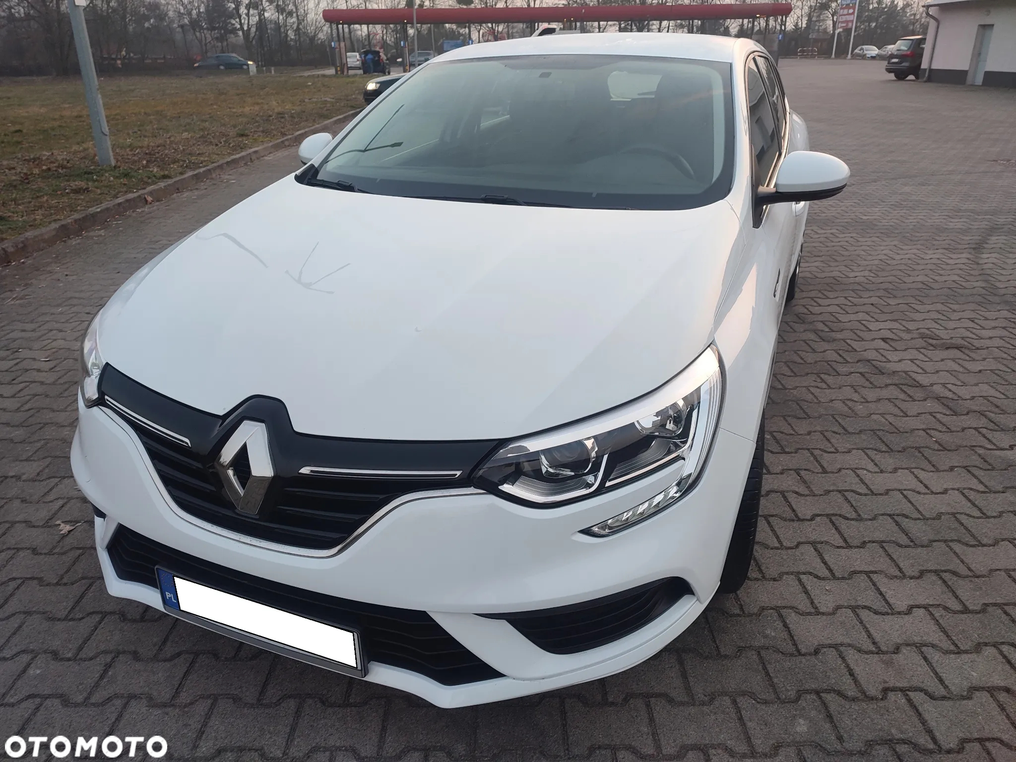 Renault Megane 1.3 TCe FAP Life - 4