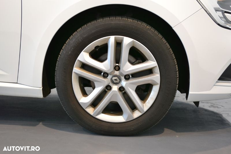 Renault Megane TCe Business - 6