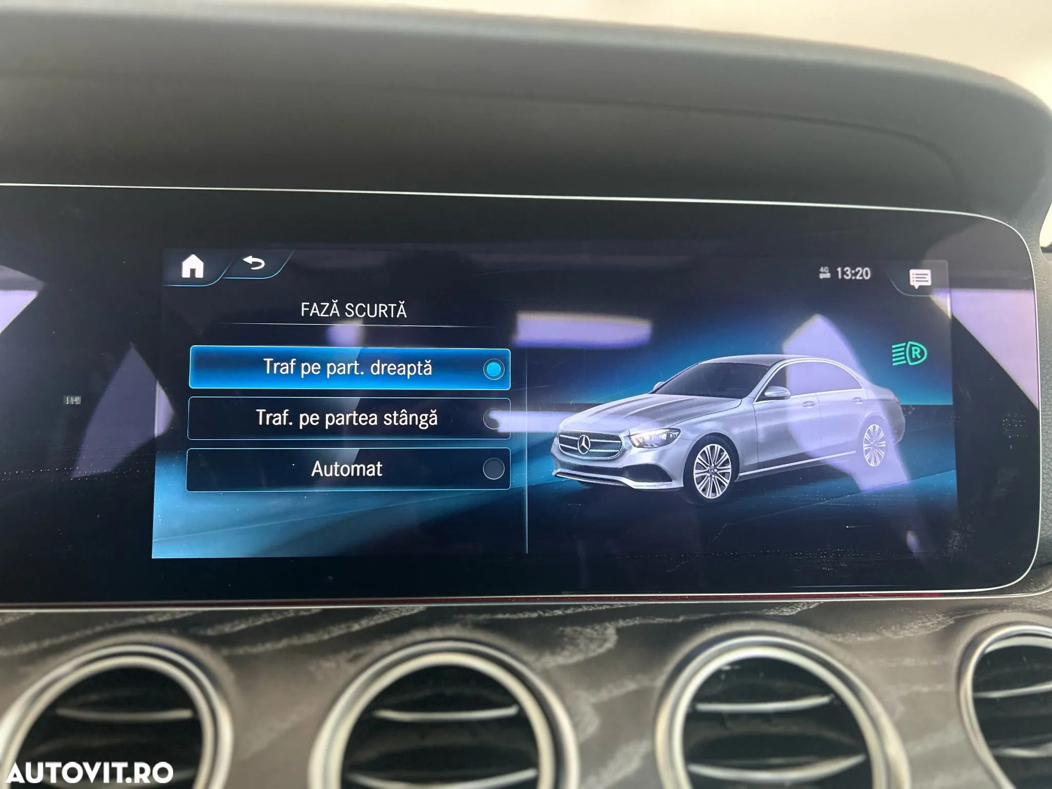 Mercedes-Benz E 300 de 4Matic 9G-TRONIC Avantgarde - 23