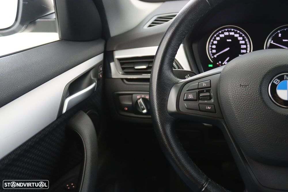 BMW X1 16 d sDrive Advantage Auto - 11