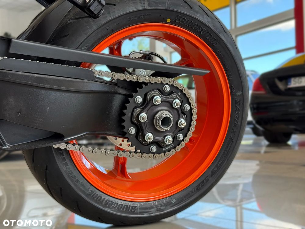 KTM Super Duke - 11