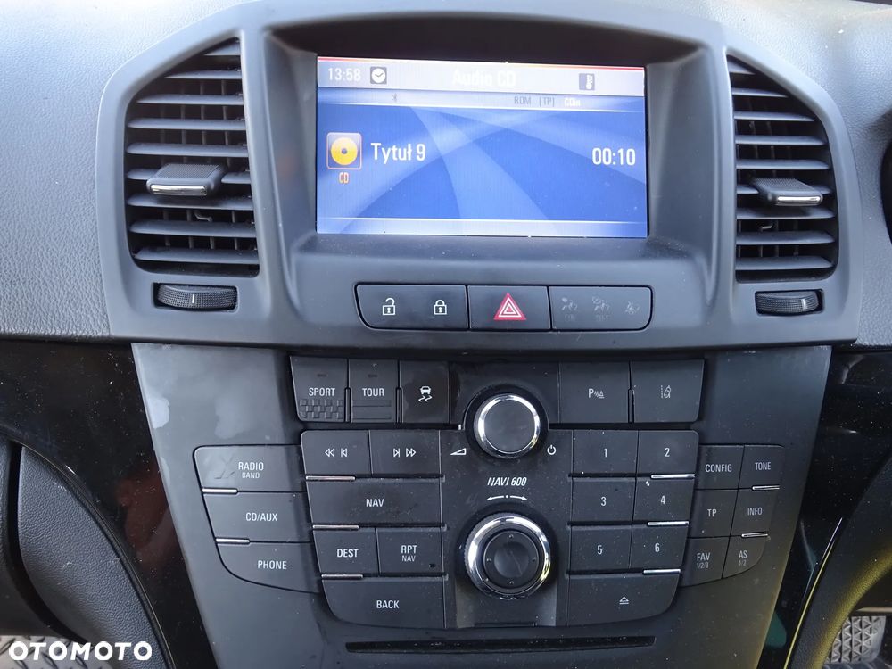 OPEL INSIGNIA A KOMBI 2,0 CDTI BITURBO A20DTR Z22C AUTOMAT AF40 BIXENON ALUSY SKÓRA RADAR NAVI - 23