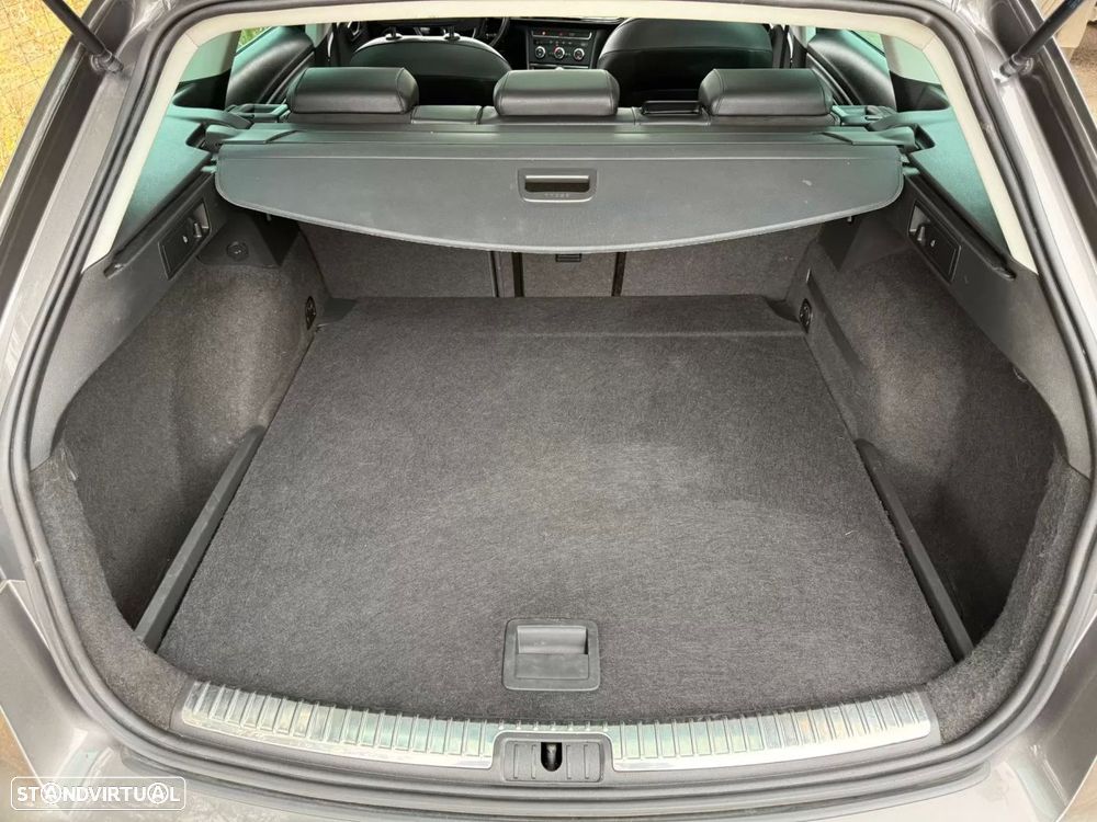 SEAT Leon ST 2.0 TDI DSG Style Edition - 15