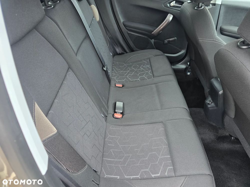 Peugeot 2008 1.2 Pure Tech Style EU6 - 25