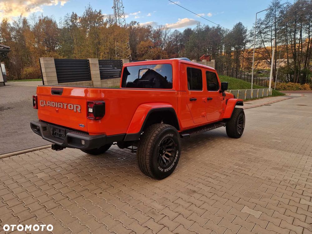 Jeep Gladiator - 16