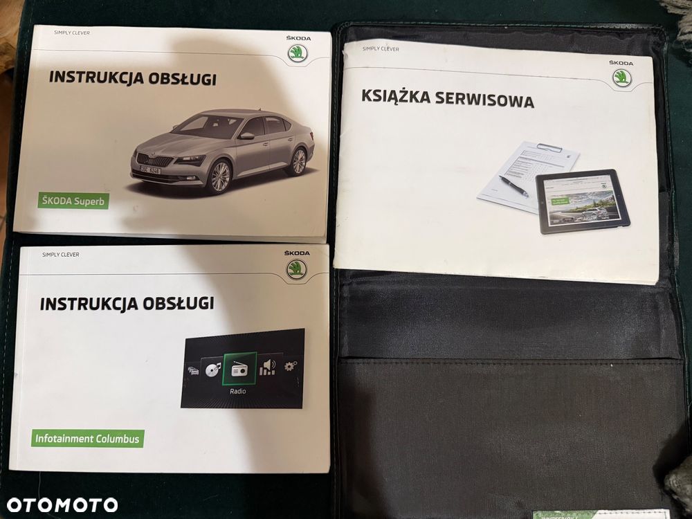 Skoda Superb 2.0 TDI L&K DSG - 26