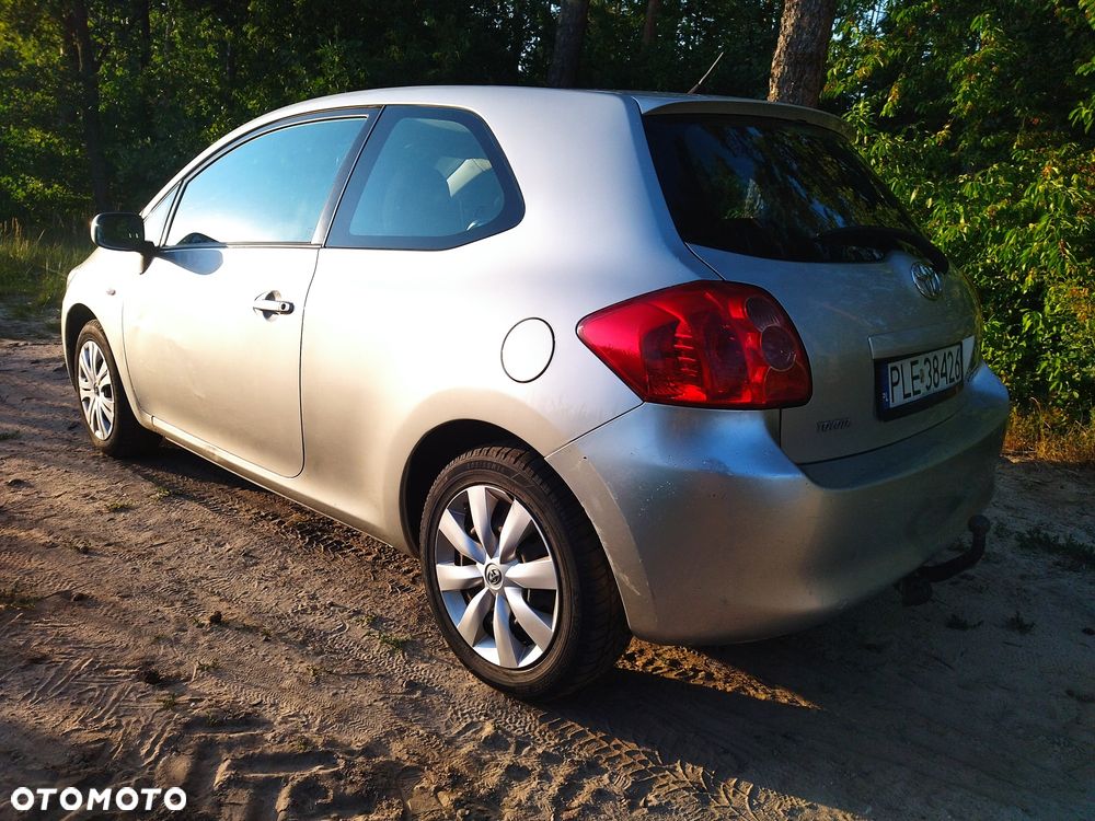 Toyota Auris - 4