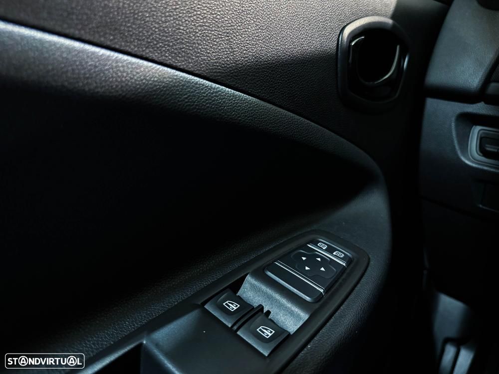Renault Zoe (c/ Bateria) Zen 50 - 51