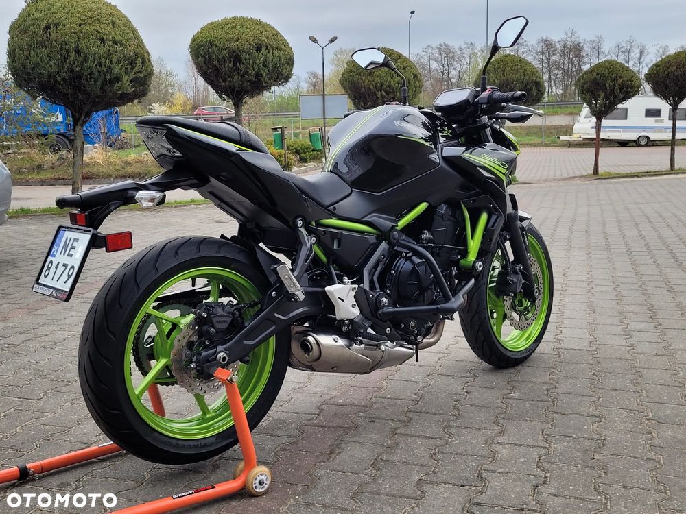 Kawasaki Z 650 - 16