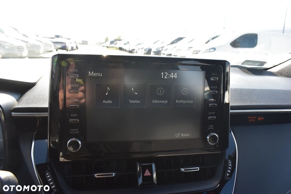 Toyota Corolla 2.0 Hybrid Comfort - 28