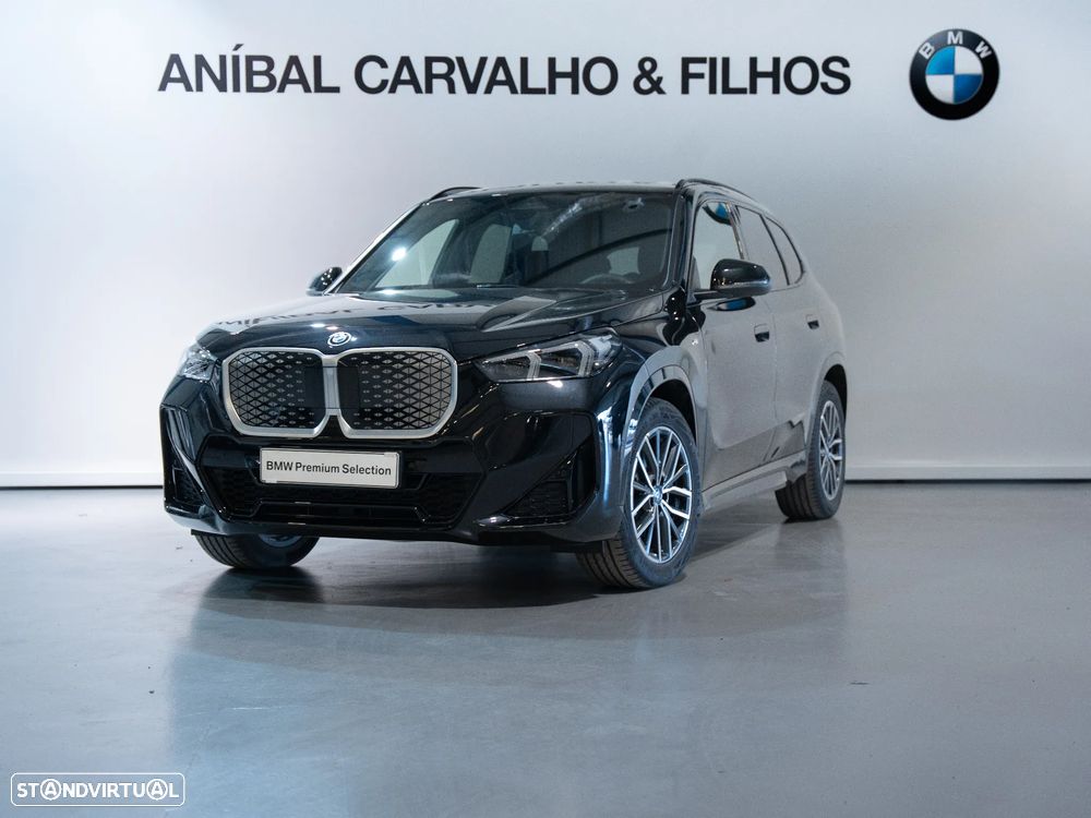 BMW Ix1