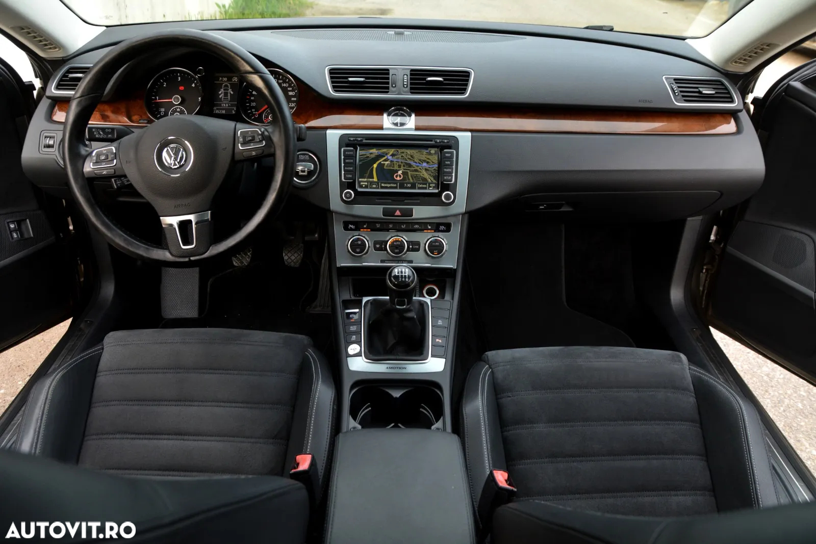 Volkswagen Passat CC 2.0 TDI 4Motion BlueMotion Technology - 5