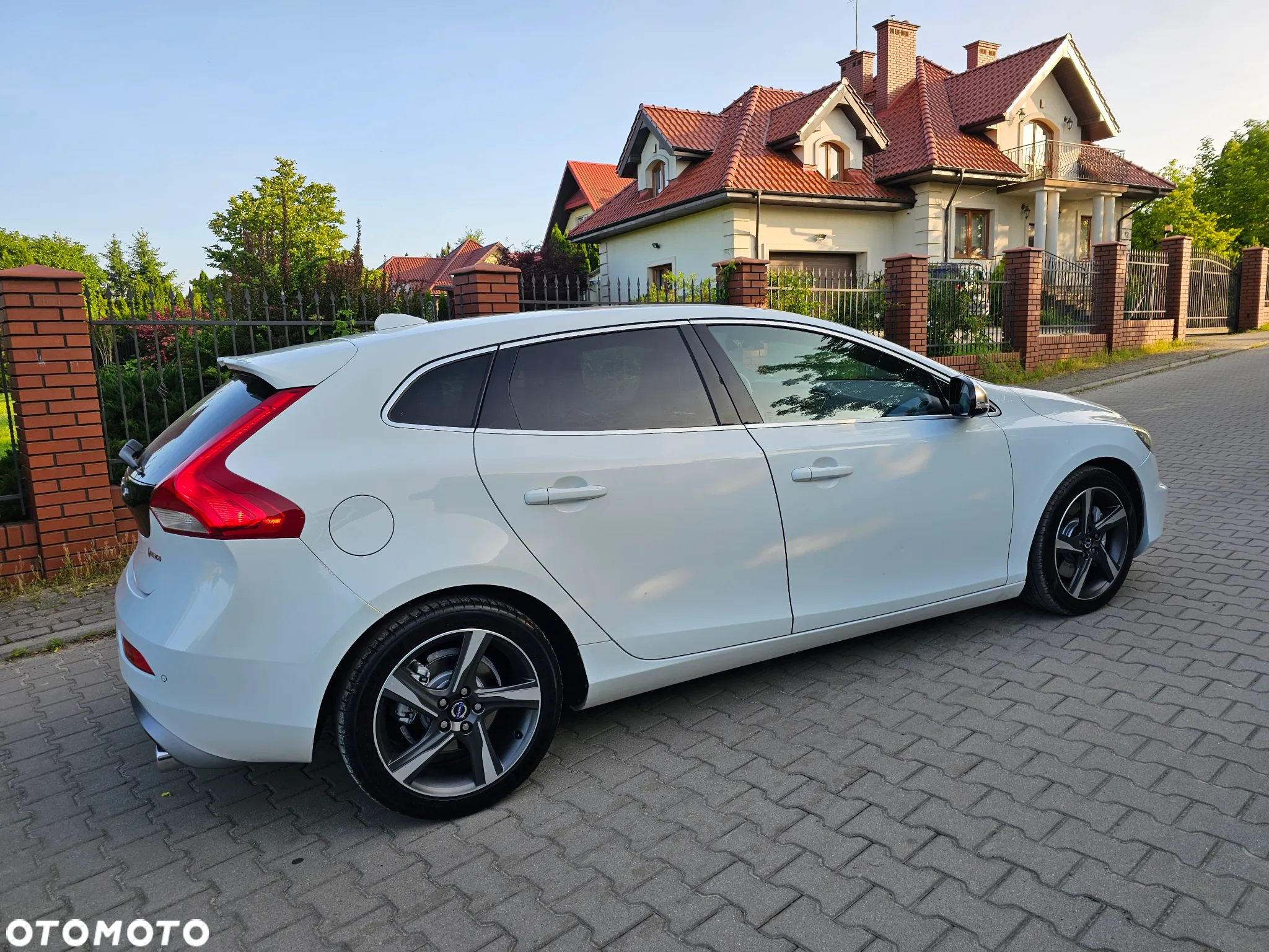 Volvo V40 D3 RDesign - 8