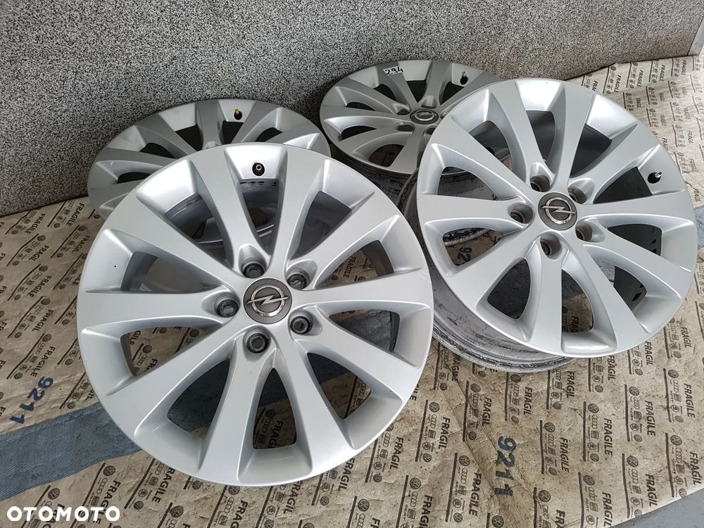 FELGI ALU ORYGINAŁ OPEL ZAFIRA B VECTRA C MERIVA B ASTRA H 5X110  7JX17 ET35 - 1