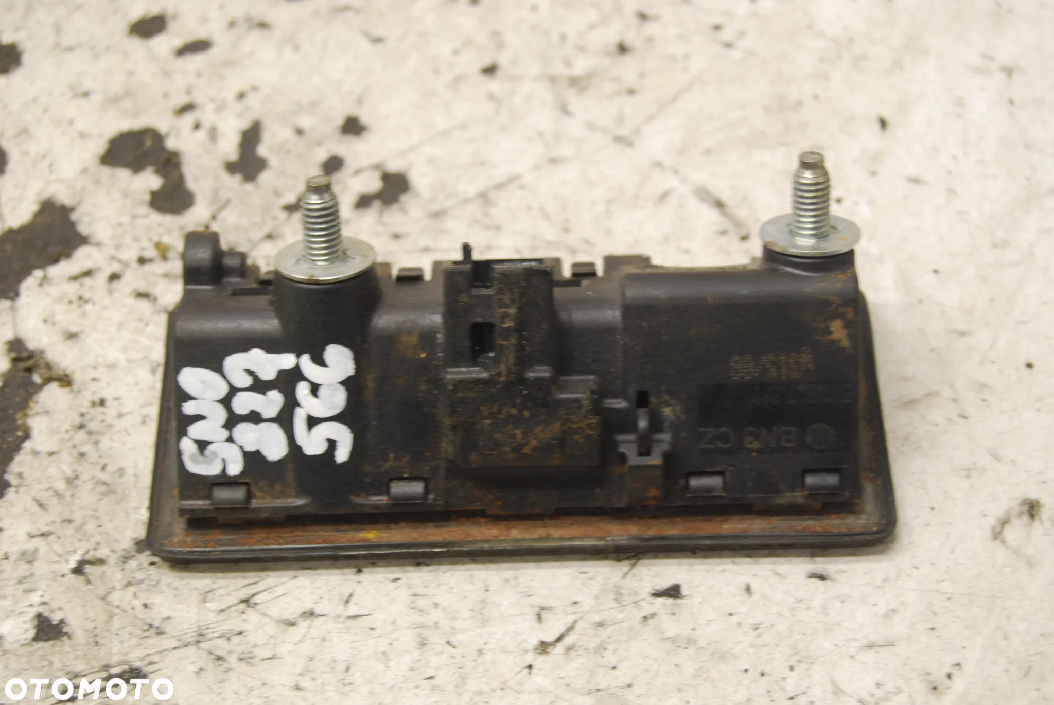 KLAMKA KLAPY BAGAŻNIKA TYŁ TYLNA MIKROSTYK 5N0827566 VW PASSAT B6 KOMBI AUDI A4 B8 5N0827566B - 2