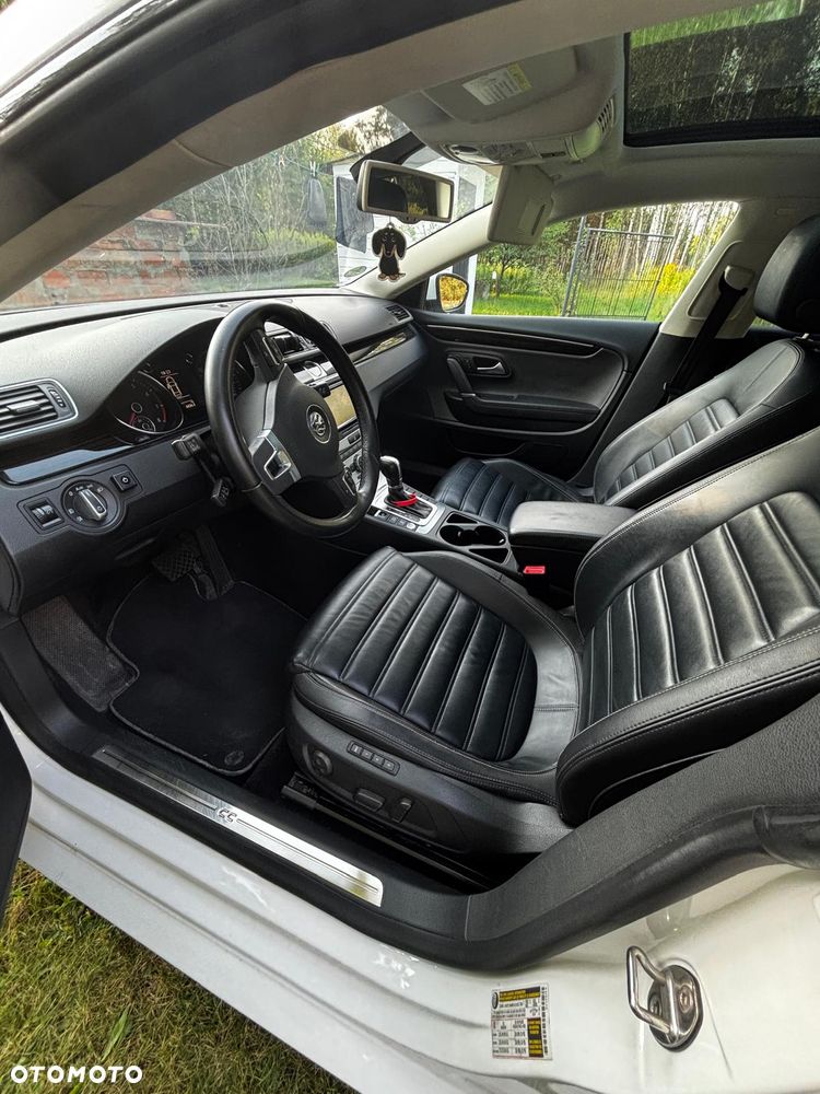 Volkswagen CC - 9