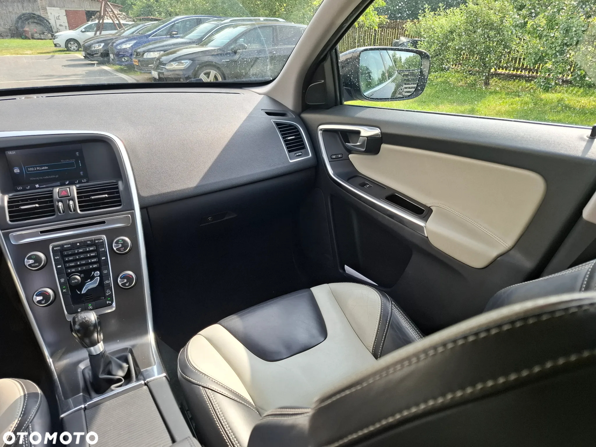Volvo XC 60 D5 AWD Summum - 11
