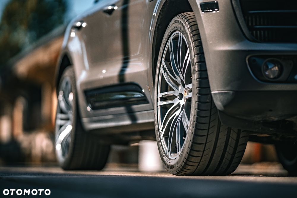 Porsche Macan S - 8