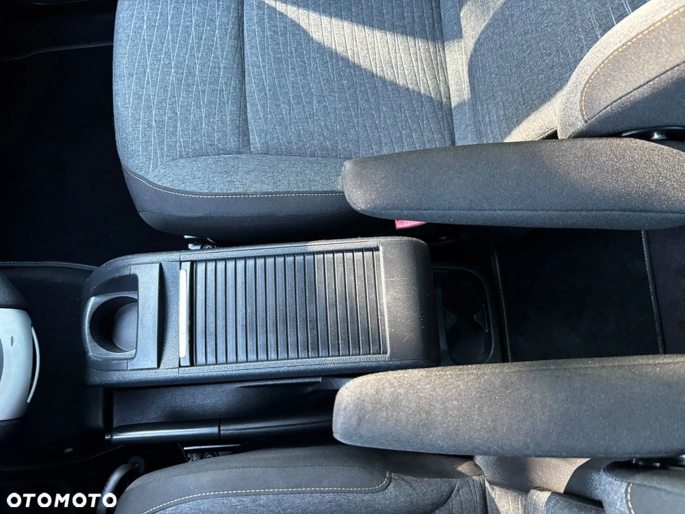 Citroën Berlingo 1.6 BlueHDi XTR S&S - 19