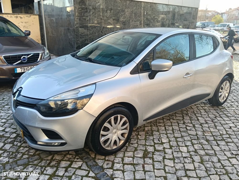 Renault Clio 1.5 dCi Zen - 36