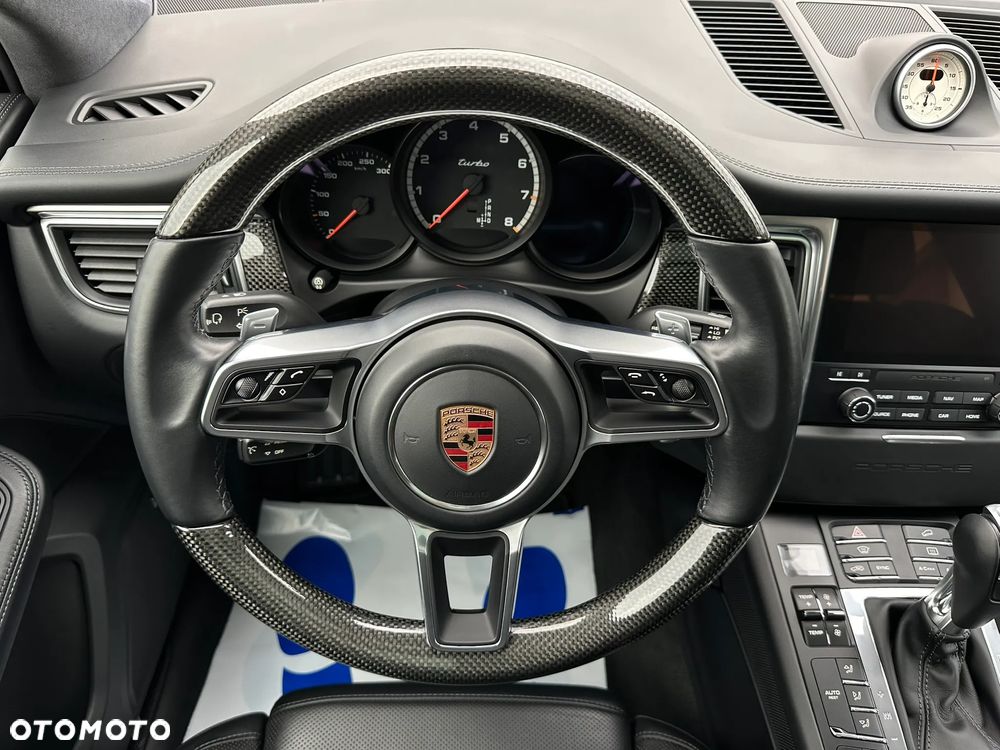 Porsche Macan Turbo PDK - 20