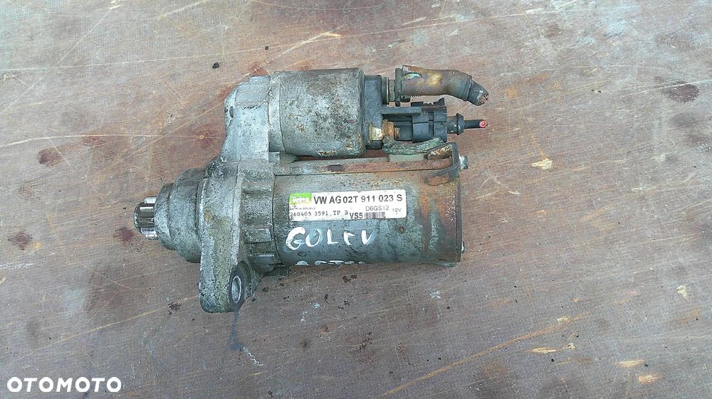 VW GOLF V 1.6 FSI ROZRUSZNIK