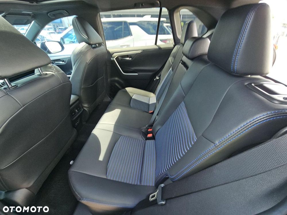 Toyota RAV4 - 14