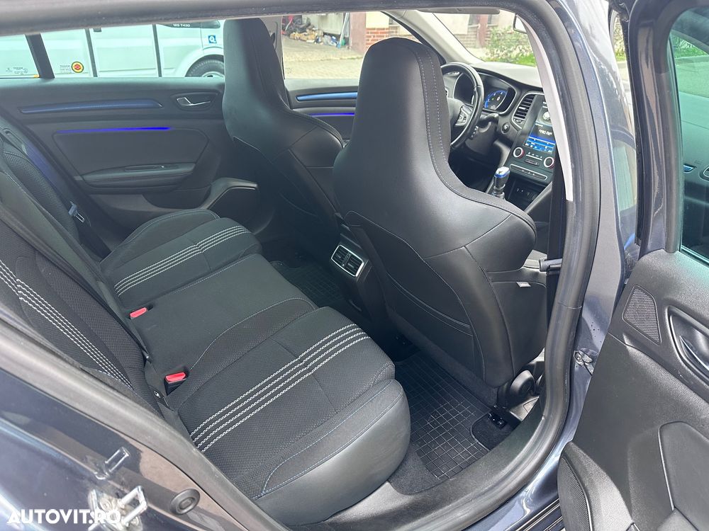 Renault Megane - 9