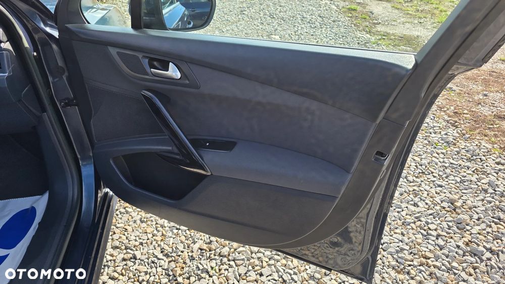 Peugeot 508 HDi FAP 140 Allure - 21