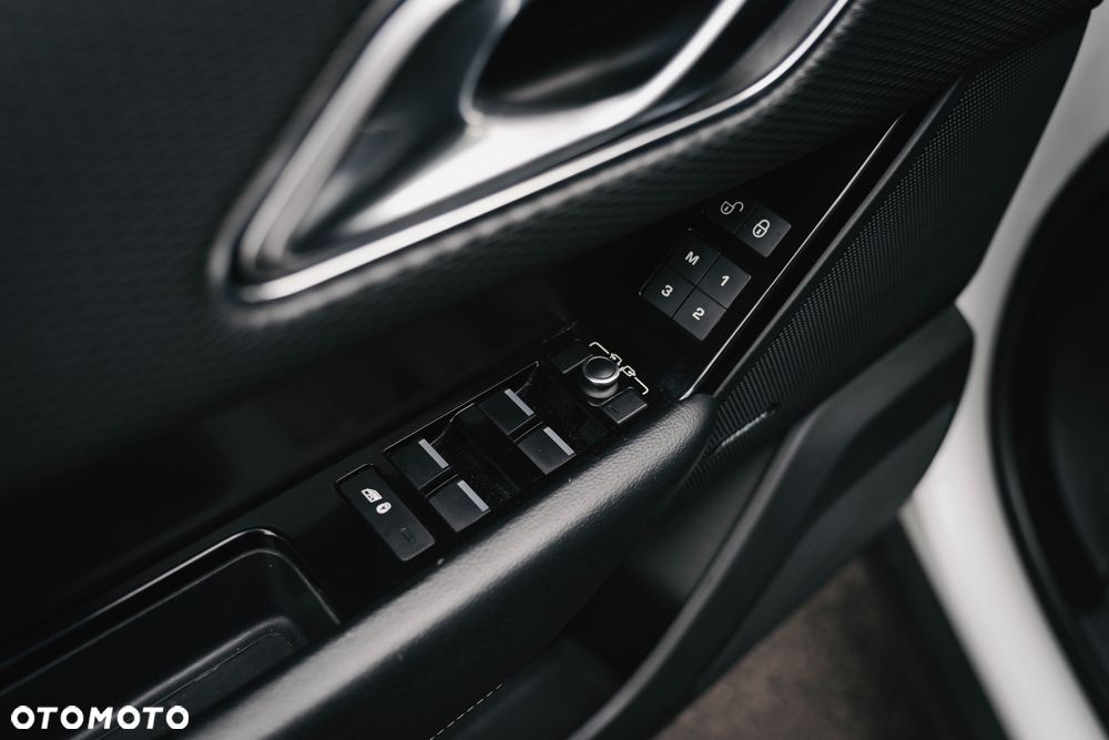 Land Rover Range Rover Velar 2.0d S - 24