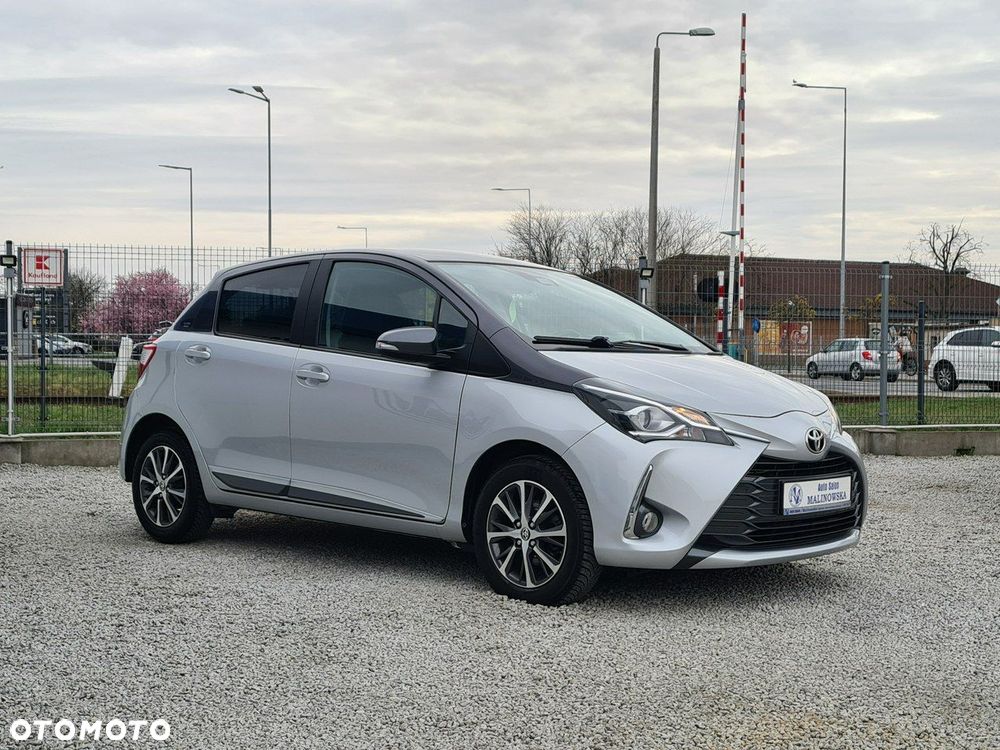 Toyota Yaris - 8
