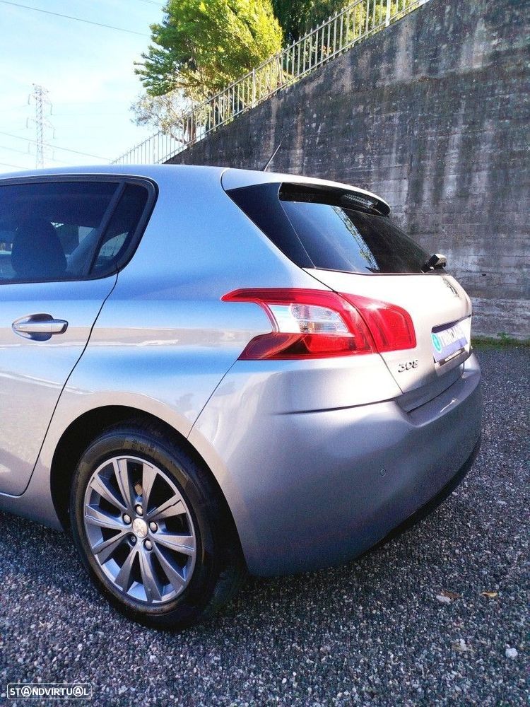 Peugeot 308 1.2 PureTech Style - 10