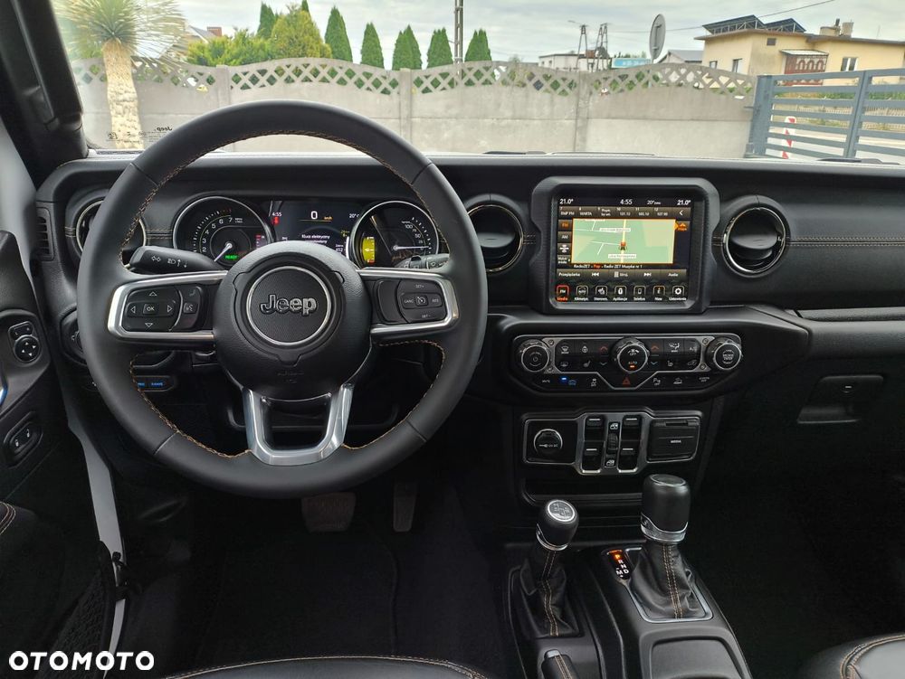Jeep Wrangler - 29