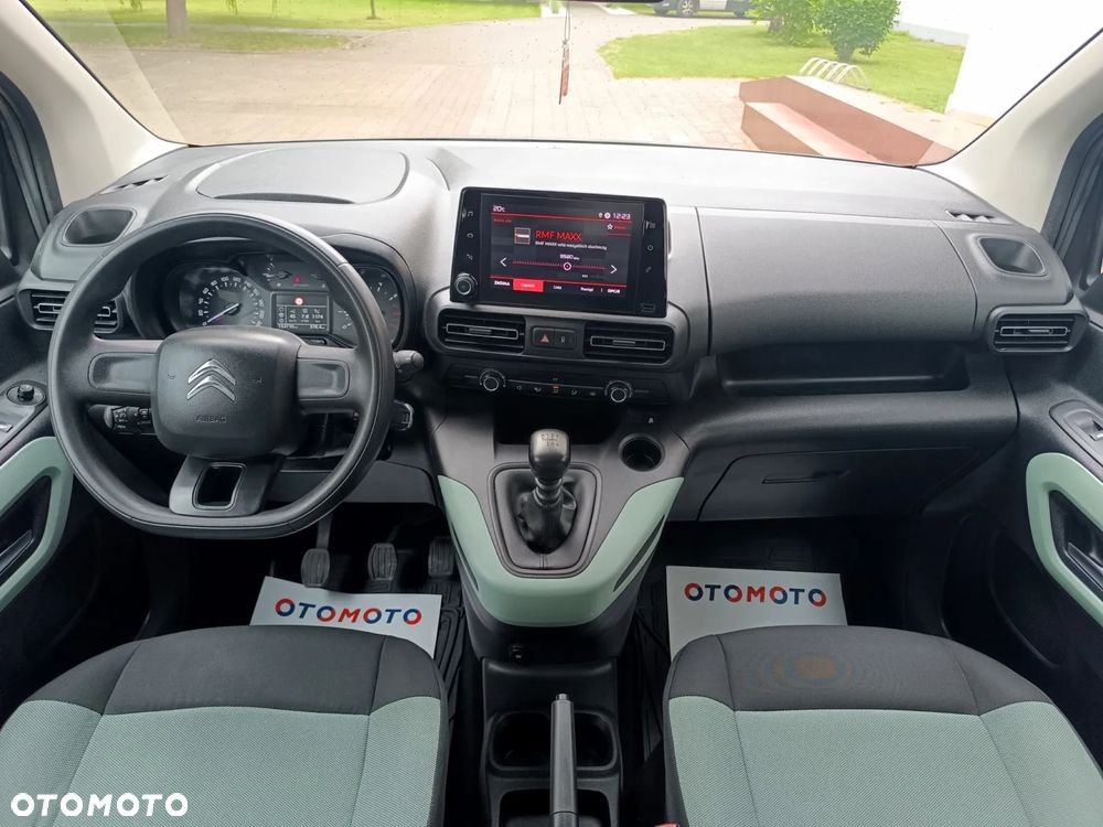 Citroën Berlingo M PureTech 110 LIVE - 28