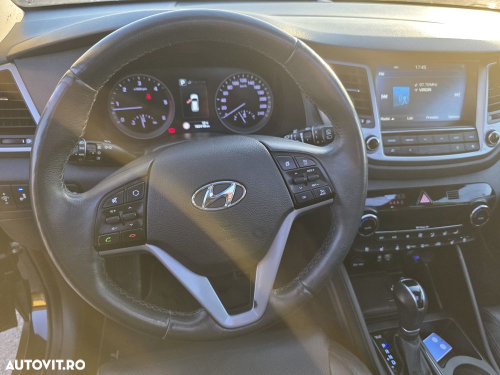 Hyundai Tucson 2.0 CRDI 4WD Automatik Style - 17