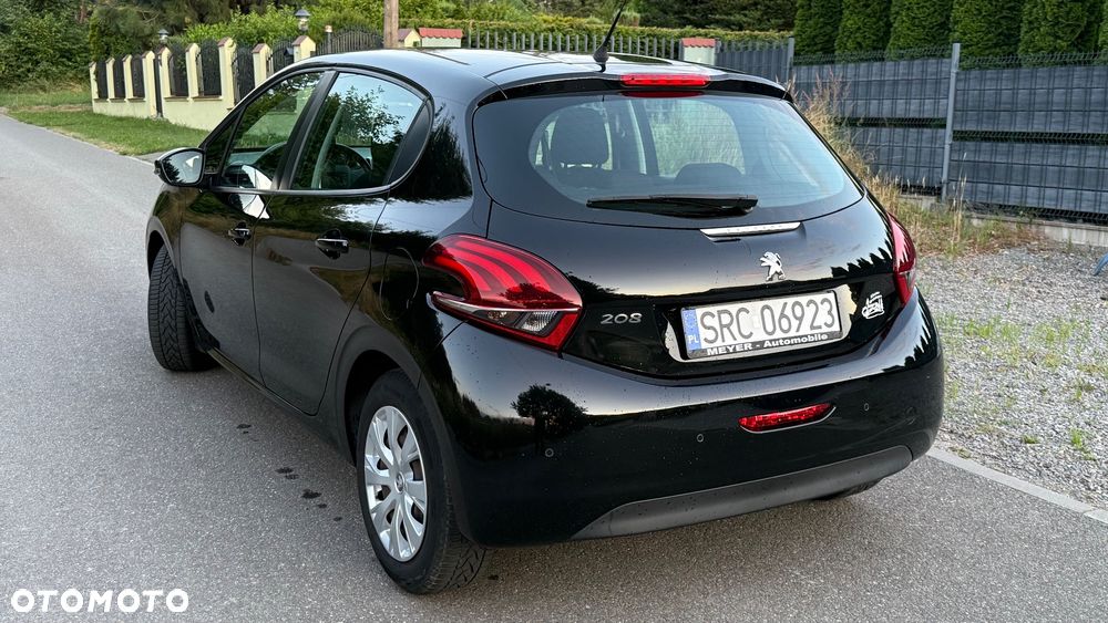 Peugeot 208 - 19