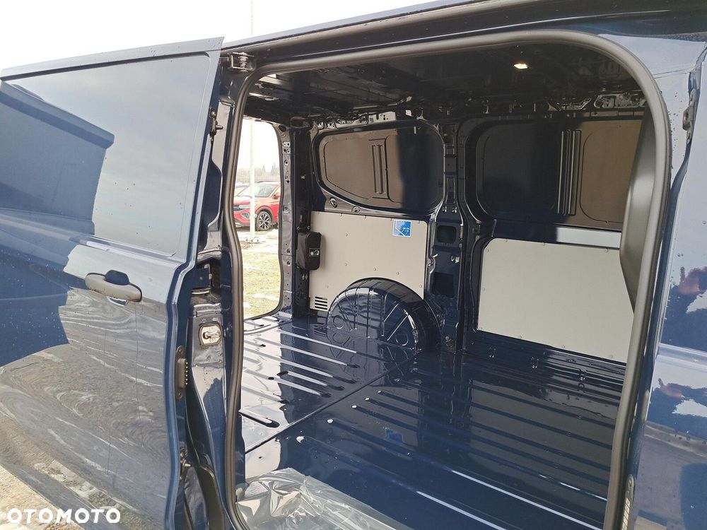 Volkswagen Transporter Furgon L1H1 - 21