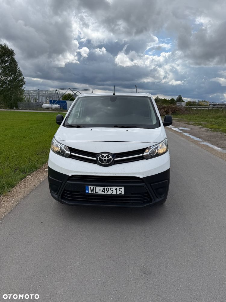 Toyota Proace Long - 12