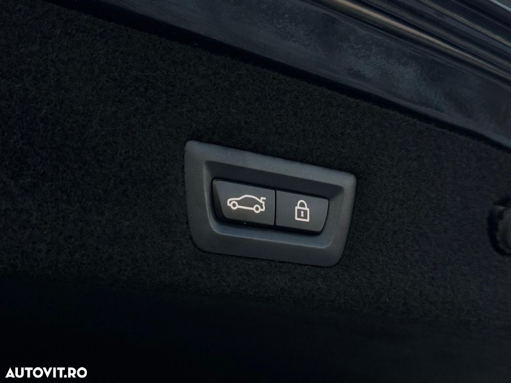 BMW Seria 7 740e iPerformance - 31