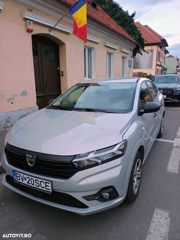 Dacia Logan TCe 90 Essential - 8