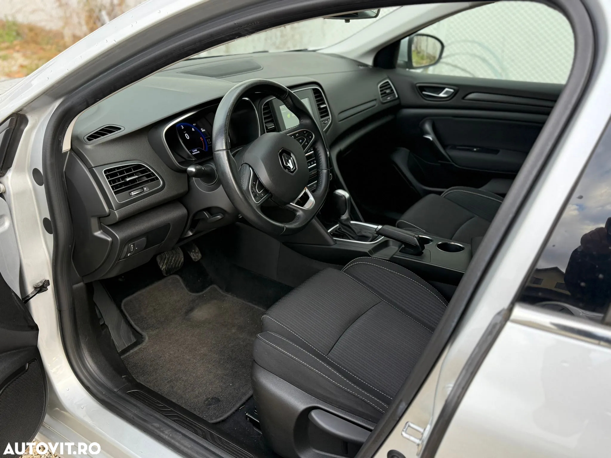Renault Megane BLUE dCi 115 EDC INTENS - 14
