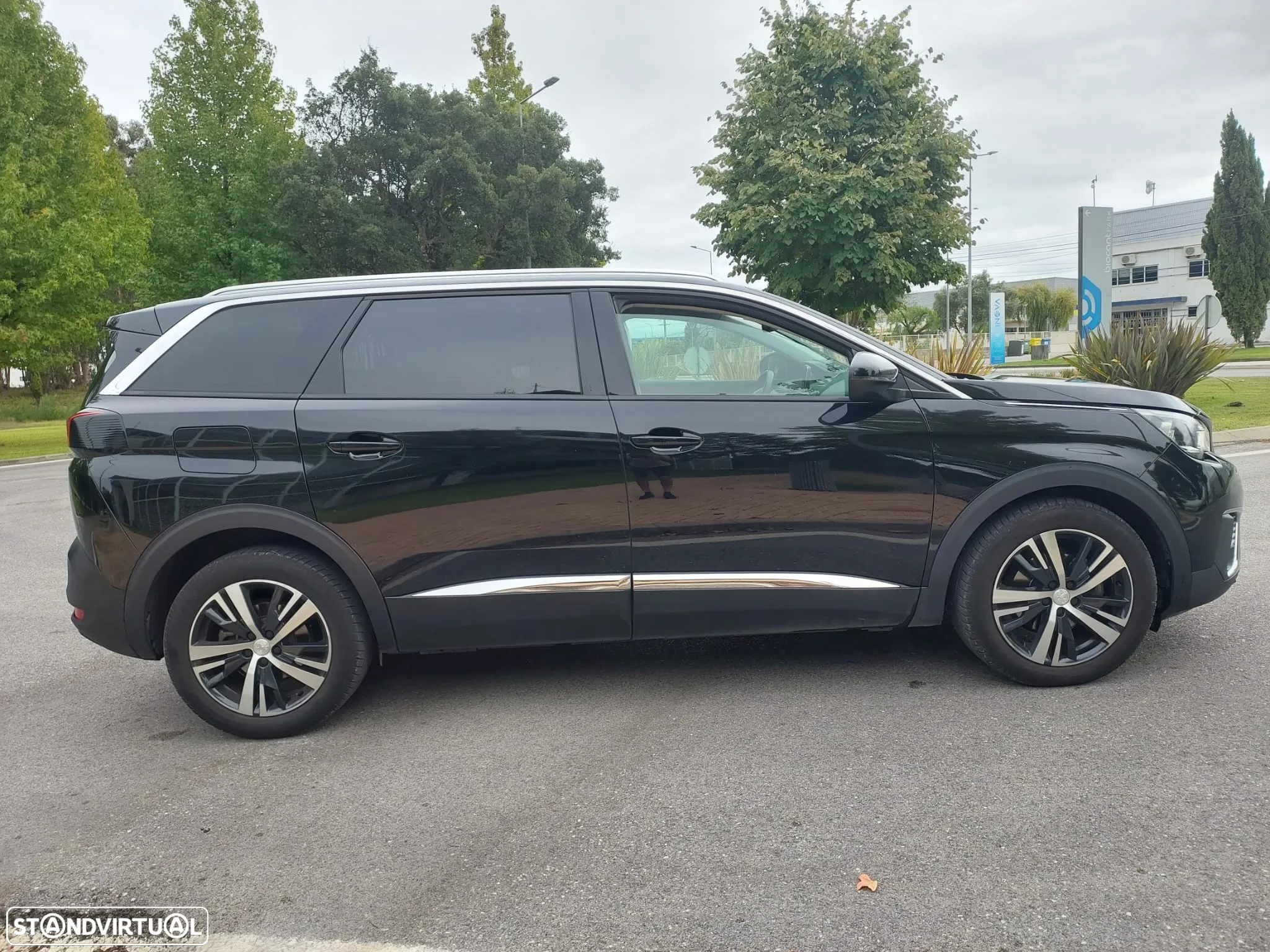 Peugeot 5008 1.6 BlueHDi Allure EAT6 J18 - 2