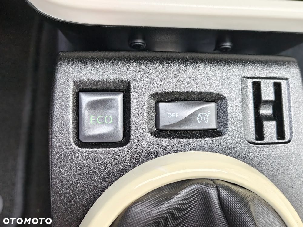 Renault Twingo Energy TCe 90 Bizuu - 19