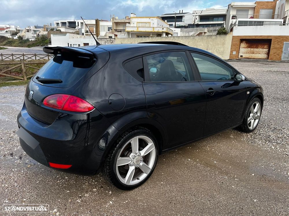 SEAT Leon 2.0 TDI FR 18 Tiago Monteiro - 4