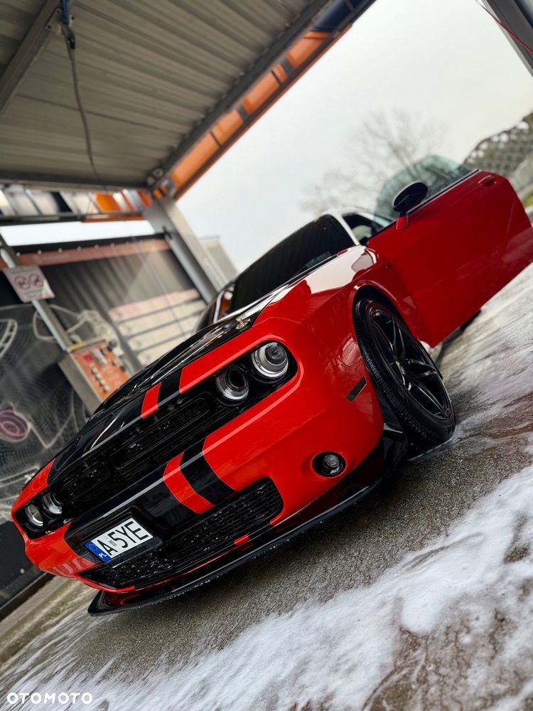 Dodge Challenger Automatik R/T Plus - 1