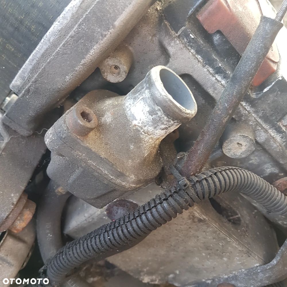 silnik motor wał głowica blok tłoki foks lombardini lgw 523 mpi AIXAM 500-5  Aixam A.751  Aixam Crossline L  Aixam Roadline  Aixam Scouty Gt  Aixam Minivan 500-5  Belier Divane  Belier Docker  belier Opale  Belier Vx  Chatenet Barooder  Chatenet Ch26  Chatenet Speedino  Microcar MC 1 / 2  Microcar M Go 1 / 2  Microcar M-GO 3 / 4  Microcar M8  Ligier XTOO  Ligier IXO - 18