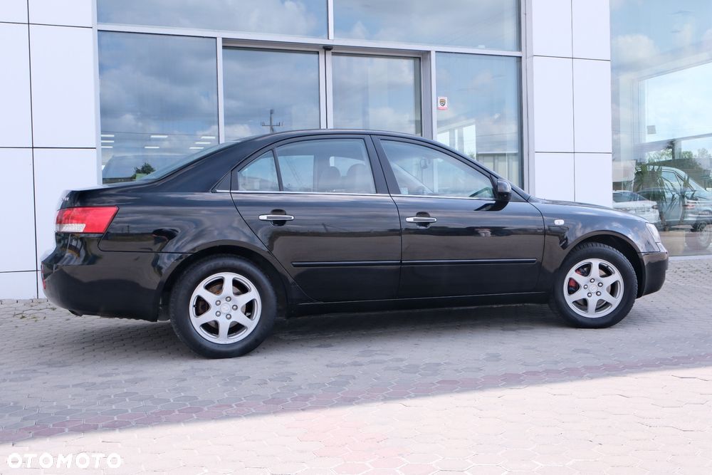 Hyundai Sonata 2.0 CRDi Style - 10
